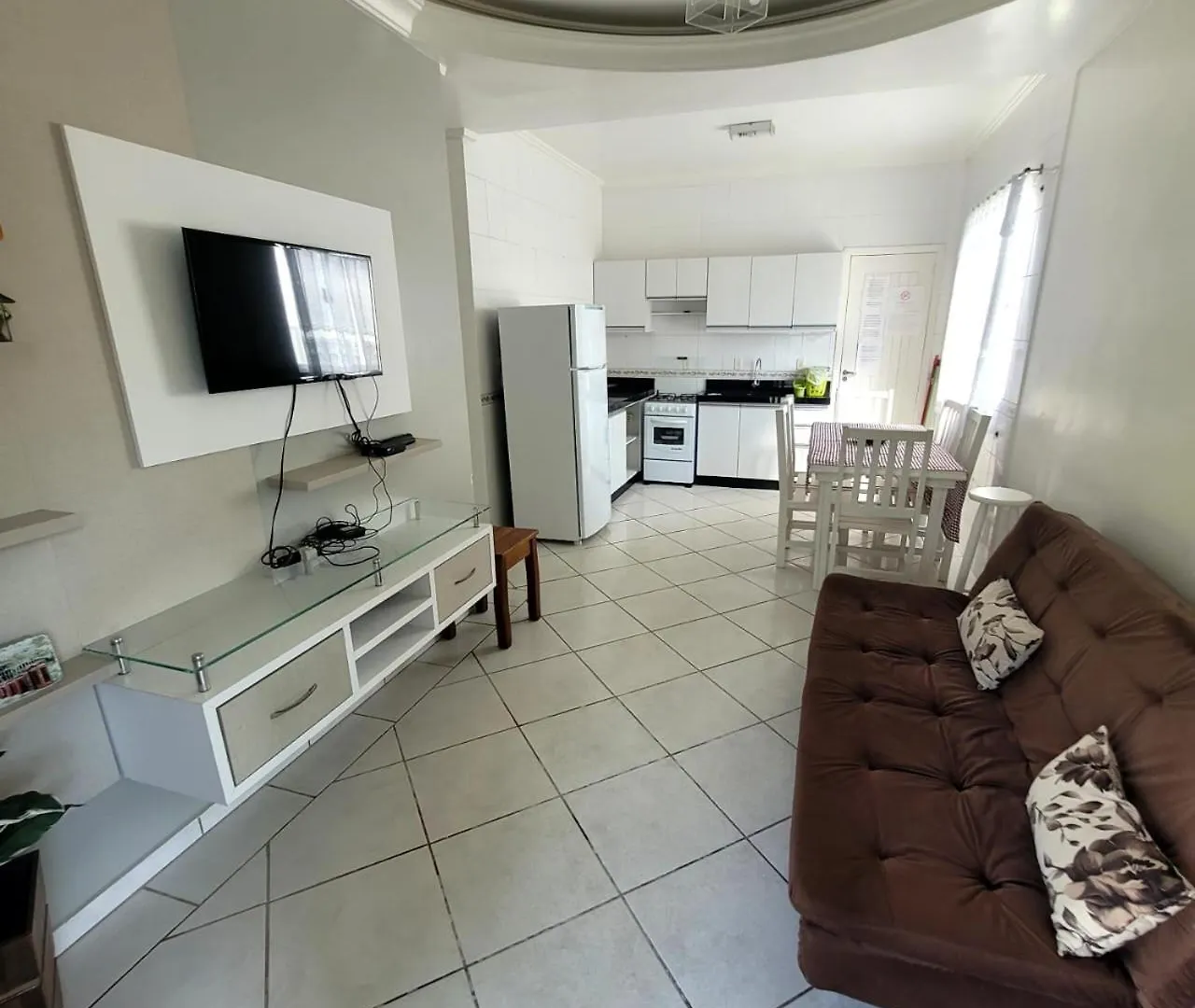 Bombinhas Brasil Residence Tourist Home No Centro De Bombinhas Brazil